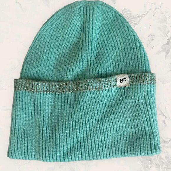 NWT Nordstrom BP. bundle of 3 Knit Beanies - multicolor/Green / Hot Pink - One S - Picture 2 of 4